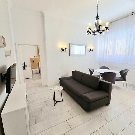 Lux Apartment near bridge Zadar Extérieur photo